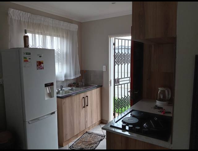 2 BEDROOM FREEHOLD FOR SALE IN DALVIEW